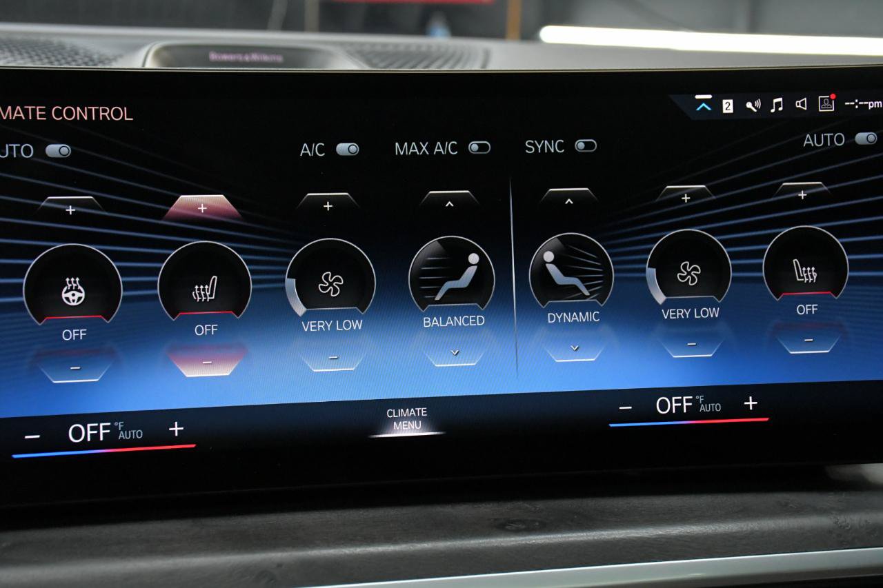 Used 2023 BMW X7 M60i AWD/4WD image 53