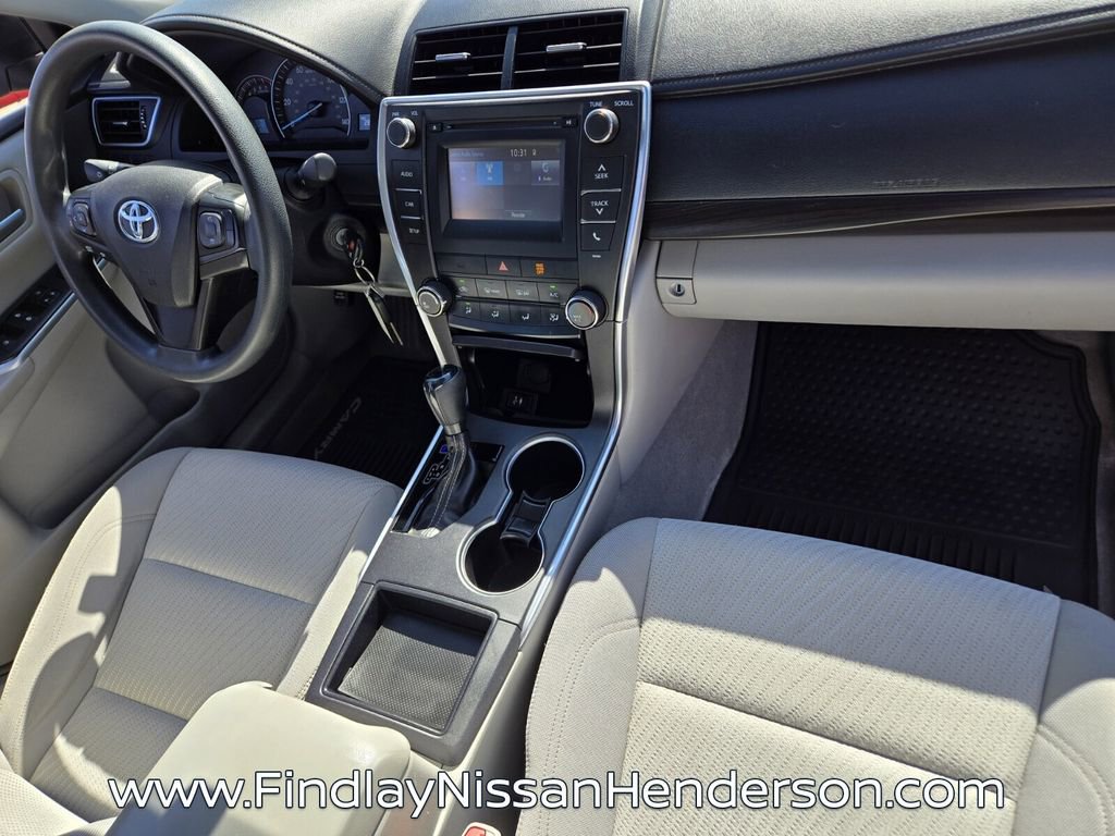 Used 2015 Toyota Camry LE FWD image 16
