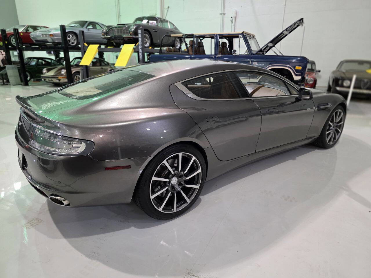 Used 2015 Aston Martin Rapide S image 59