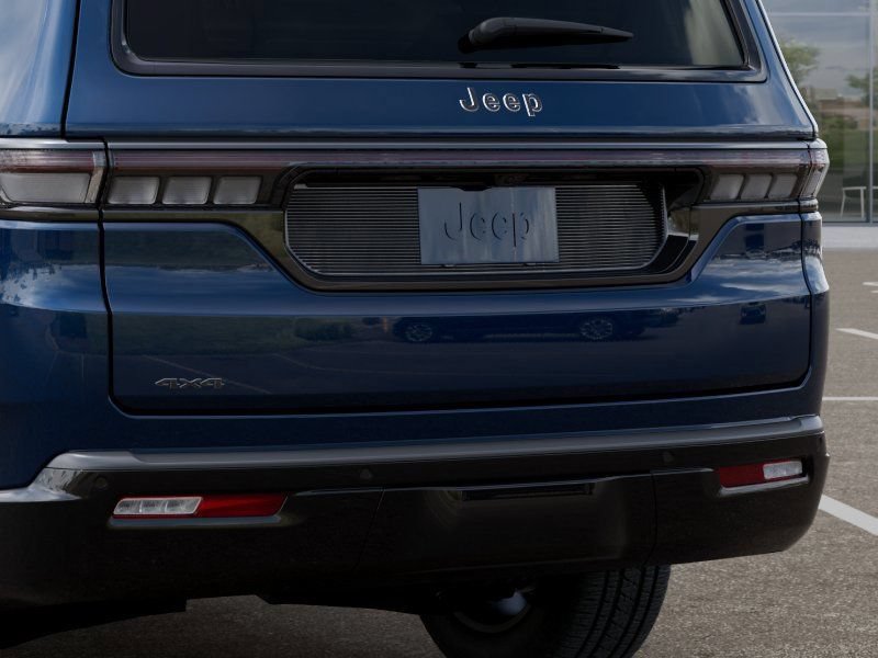 New 2026 Jeep Grand Wagoneer Limited w/ Convenience Group I AWD/4WD image 13