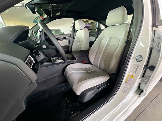 Used 2025 Honda Civic Sport image 13