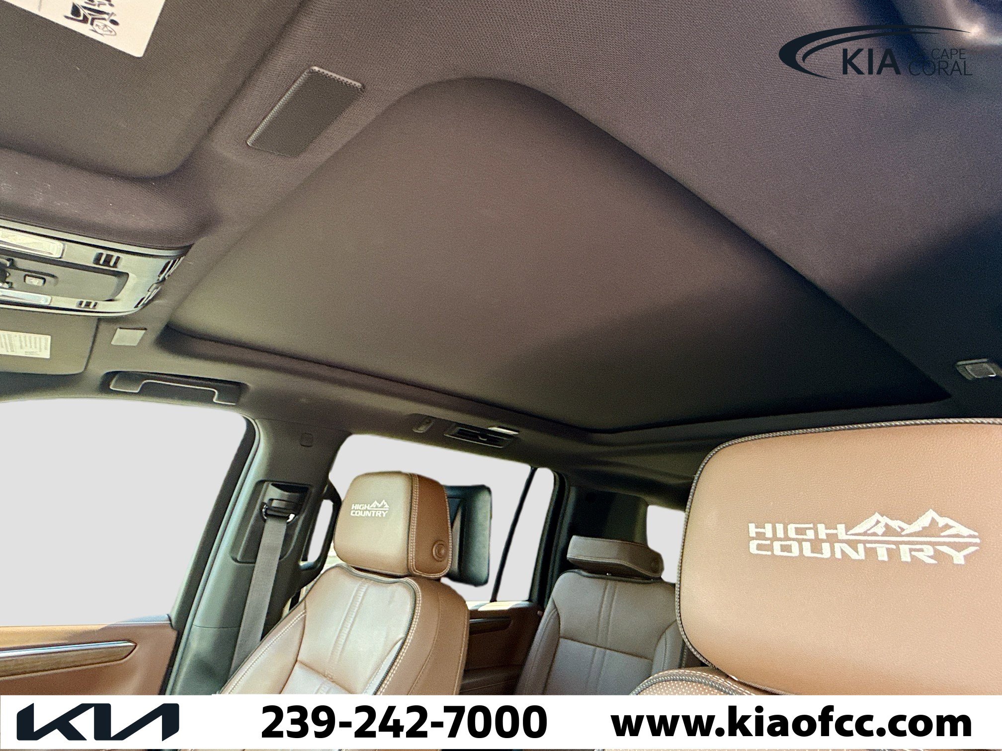 Used 2025 Chevrolet Suburban High Country image 27