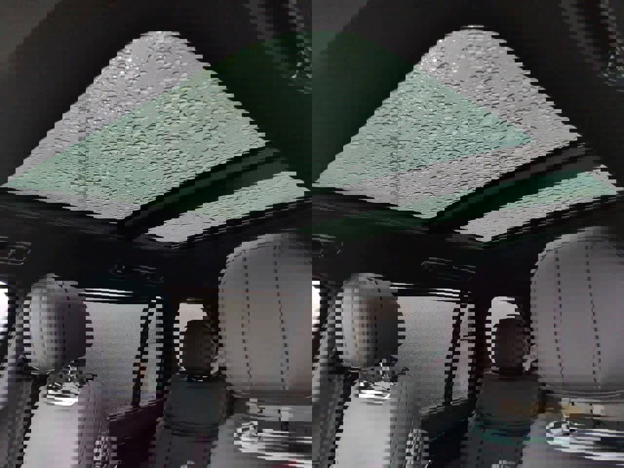 New 2026 Land Rover Range Rover Long Wheelbase SE image 19