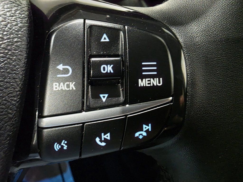 Used 2022 Ford Escape Titanium AWD/4WD image 6