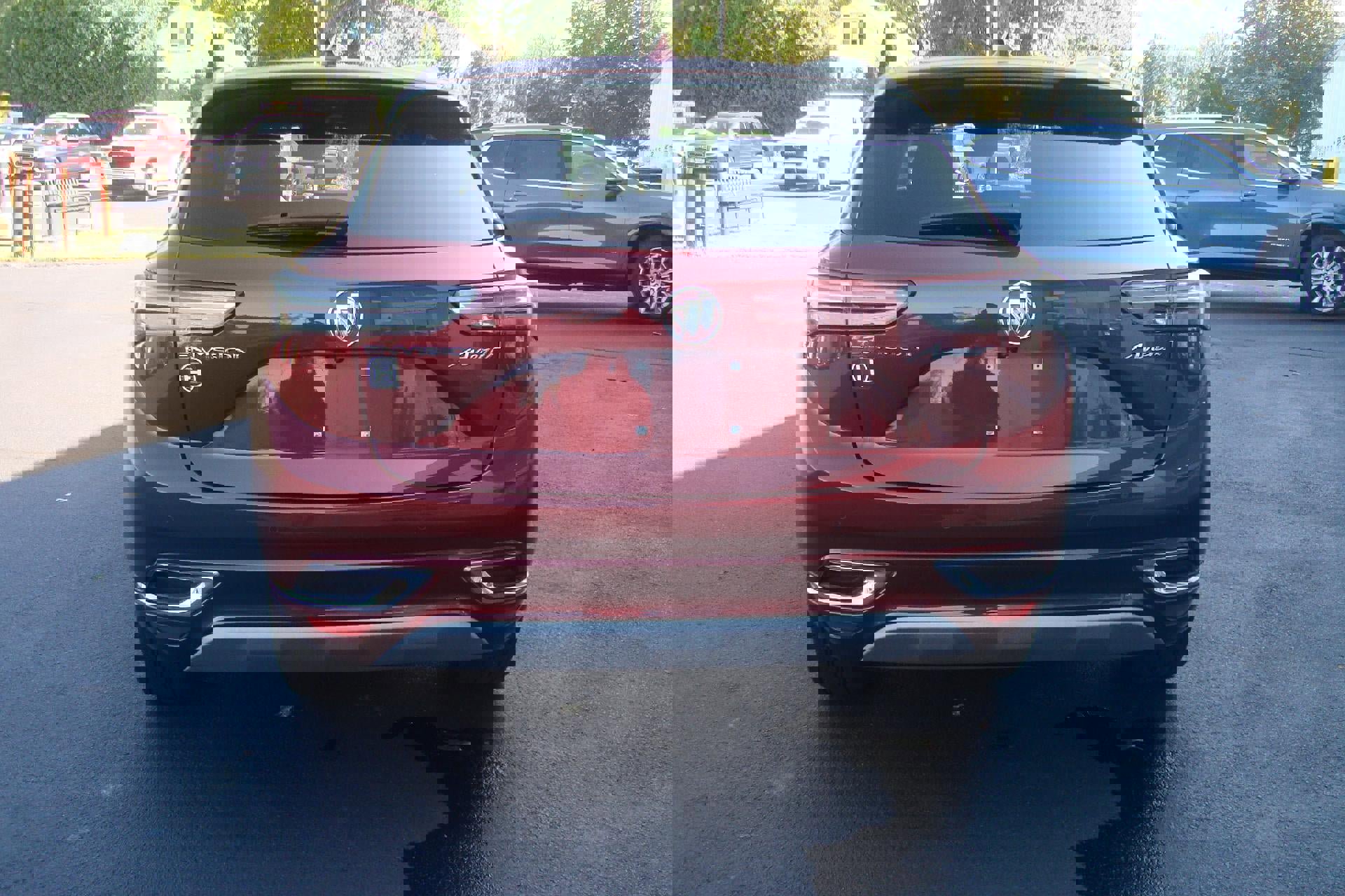 Used 2023 Buick Envision Avenir image 5