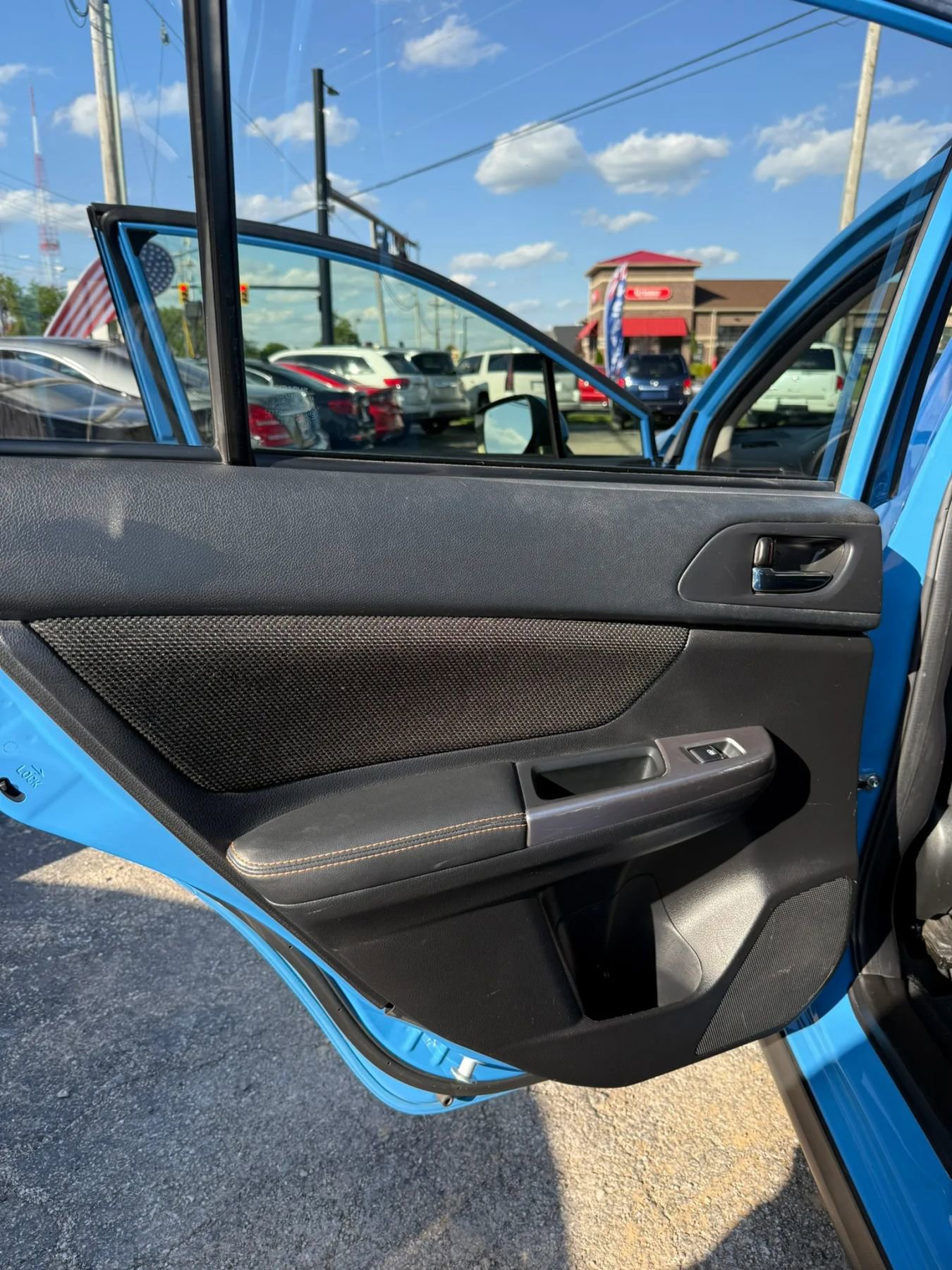Used 2016 Subaru Crosstrek 2.0i Premium AWD/4WD image 17