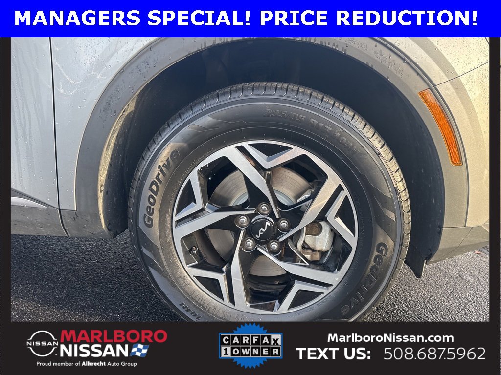 Used 2024 Kia Sportage LX image 10