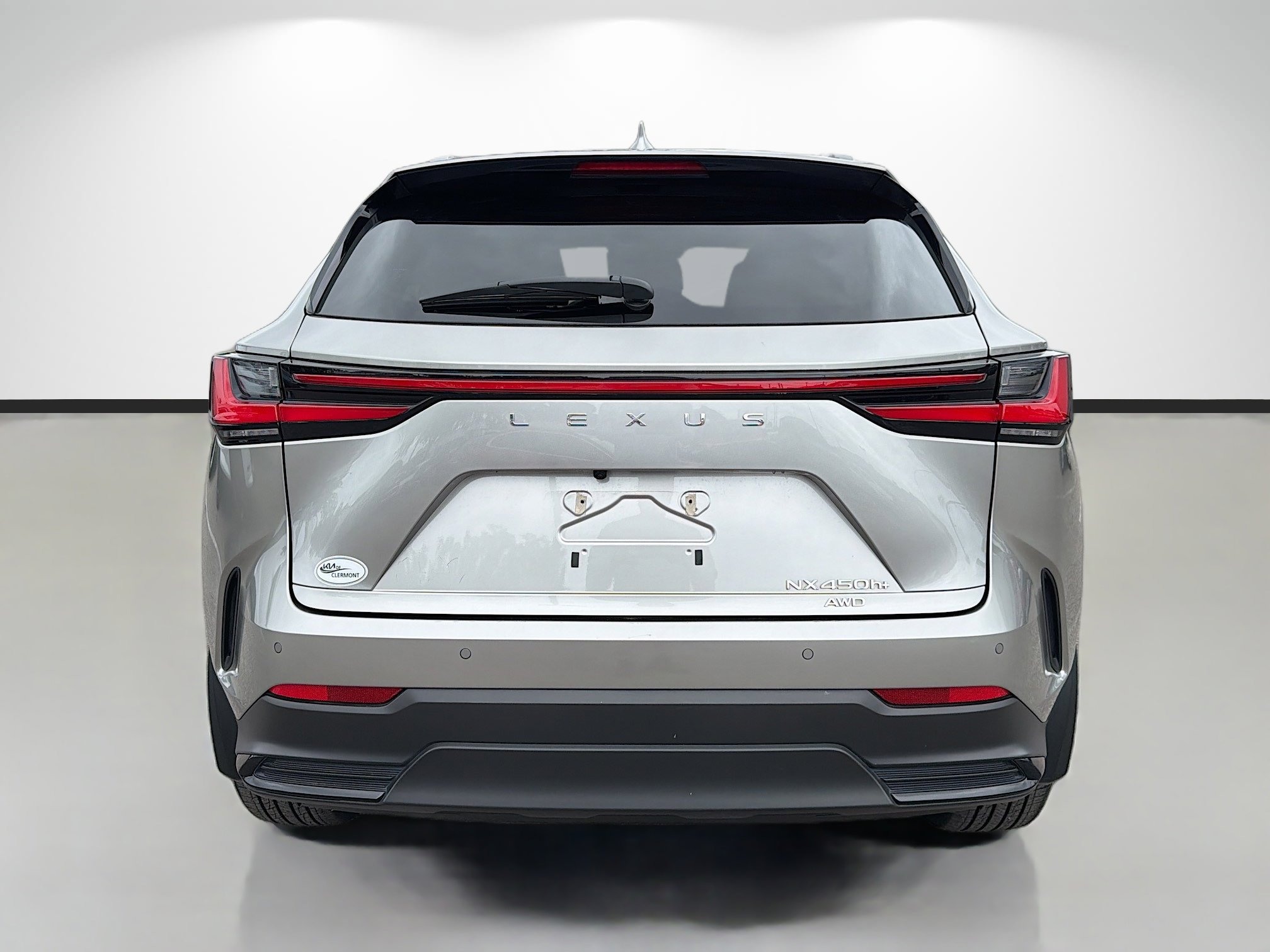 Used 2023 Lexus NX 450h+ AWD w/ Vision Package image 4