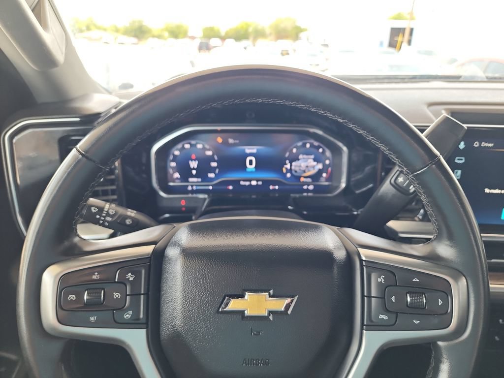 Used 2025 Chevrolet Silverado 2500 LT w/ Convenience Package AWD/4WD image 17