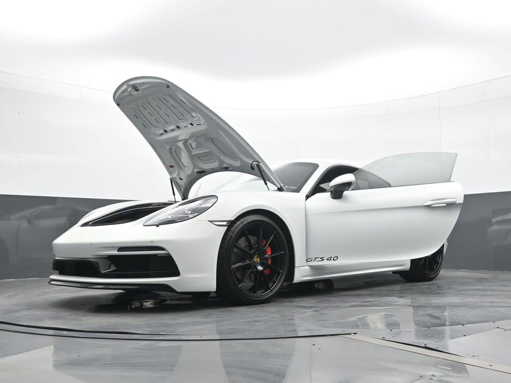 Certified 2024 Porsche 718 Cayman GTS RWD image 23