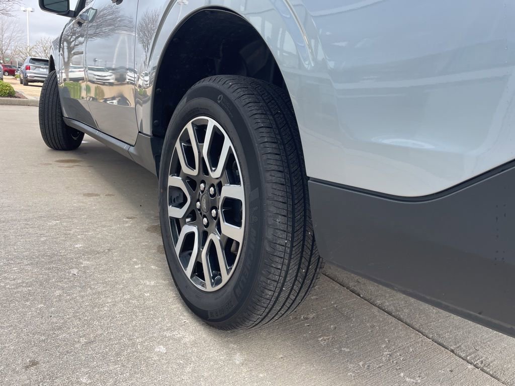 Used 2023 Ford Maverick Lariat w/ Lariat Luxury Package image 20