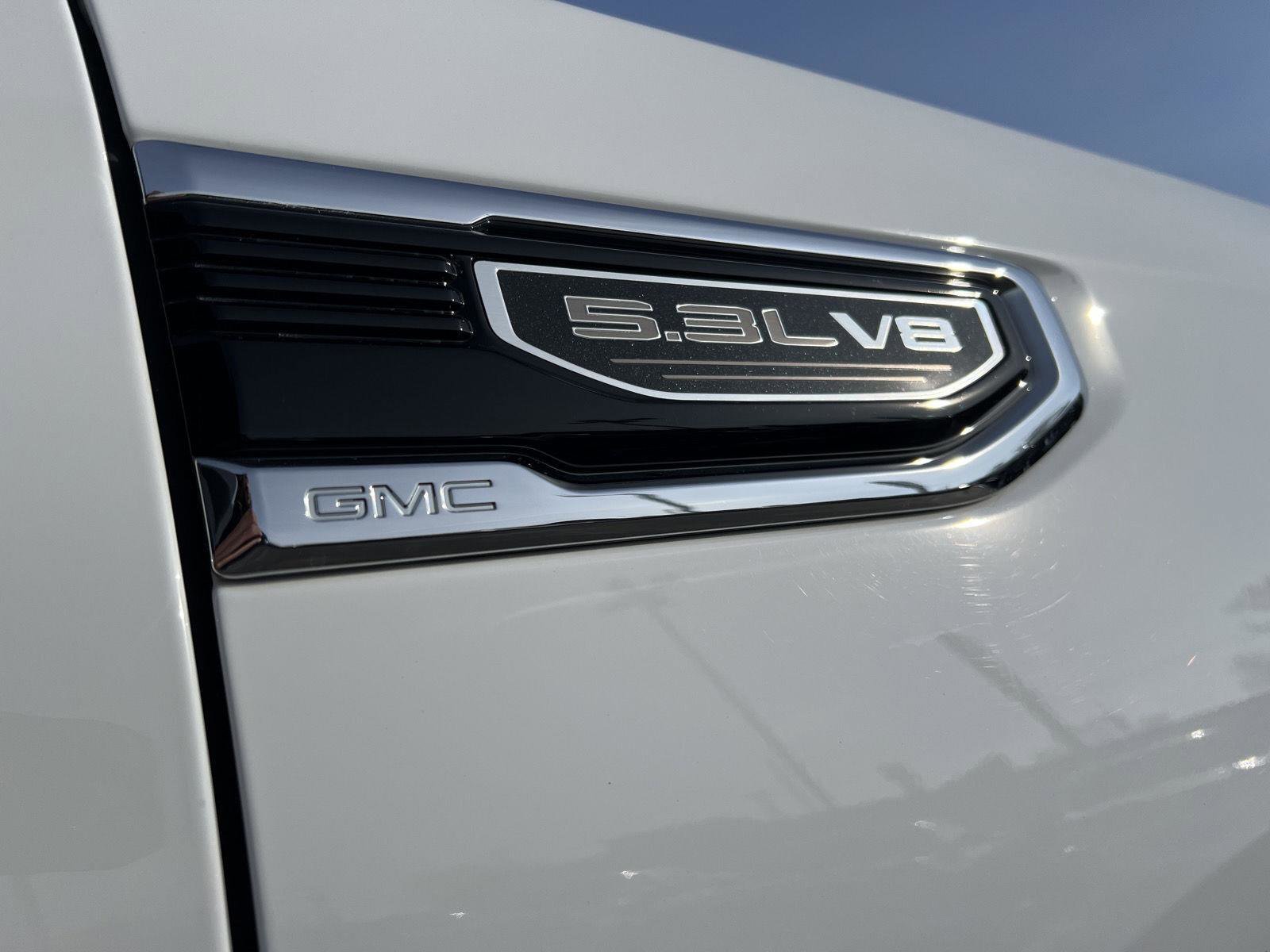 Used 2019 GMC Sierra 1500 SLE w/ SLE Value Package image 3