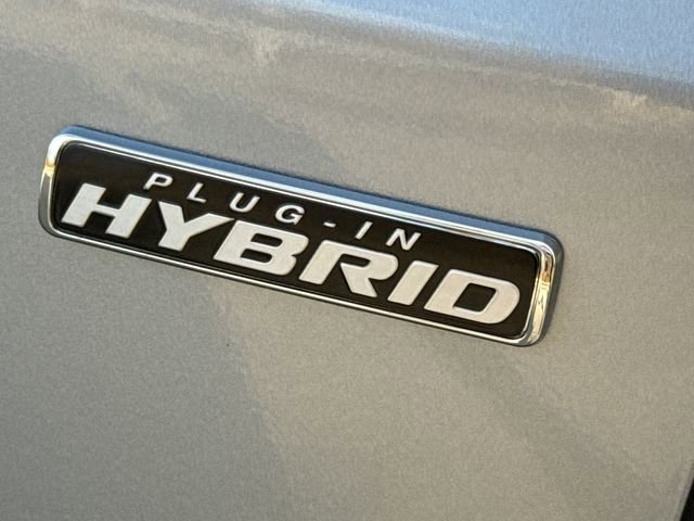 Certified 2022 Ford Escape Titanium image 10