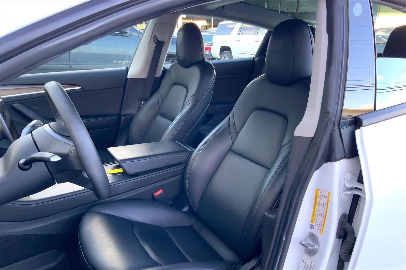 Used 2021 Tesla Model 3 Standard Range Plus RWD image 11