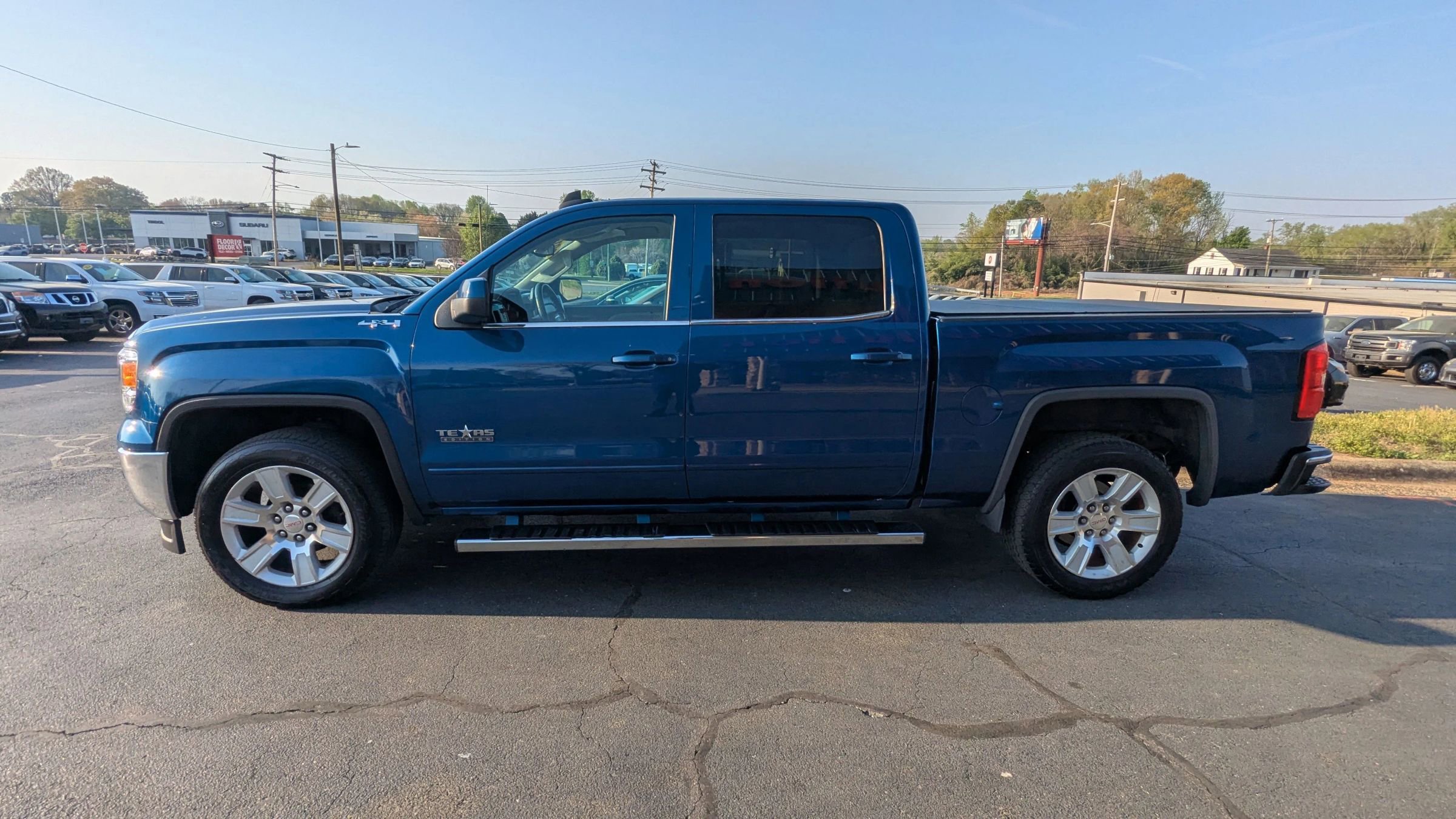 Used 2015 GMC Sierra 1500 SLE w/ Texas SLE Value Package image 4