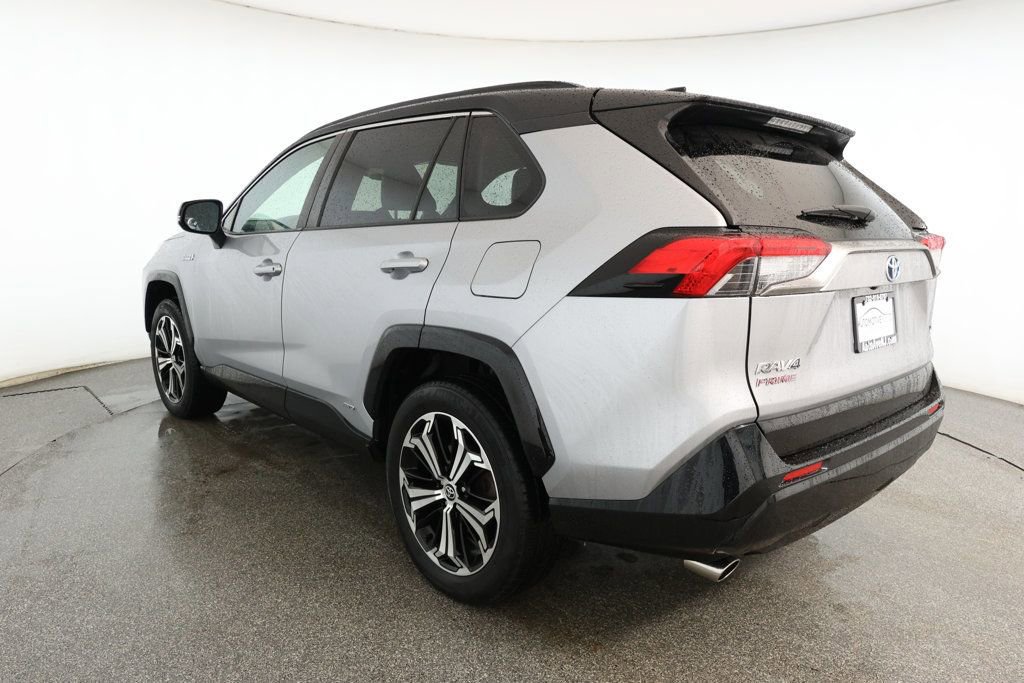 Used 2021 Toyota RAV4 XSE w/ Weather Package image 6