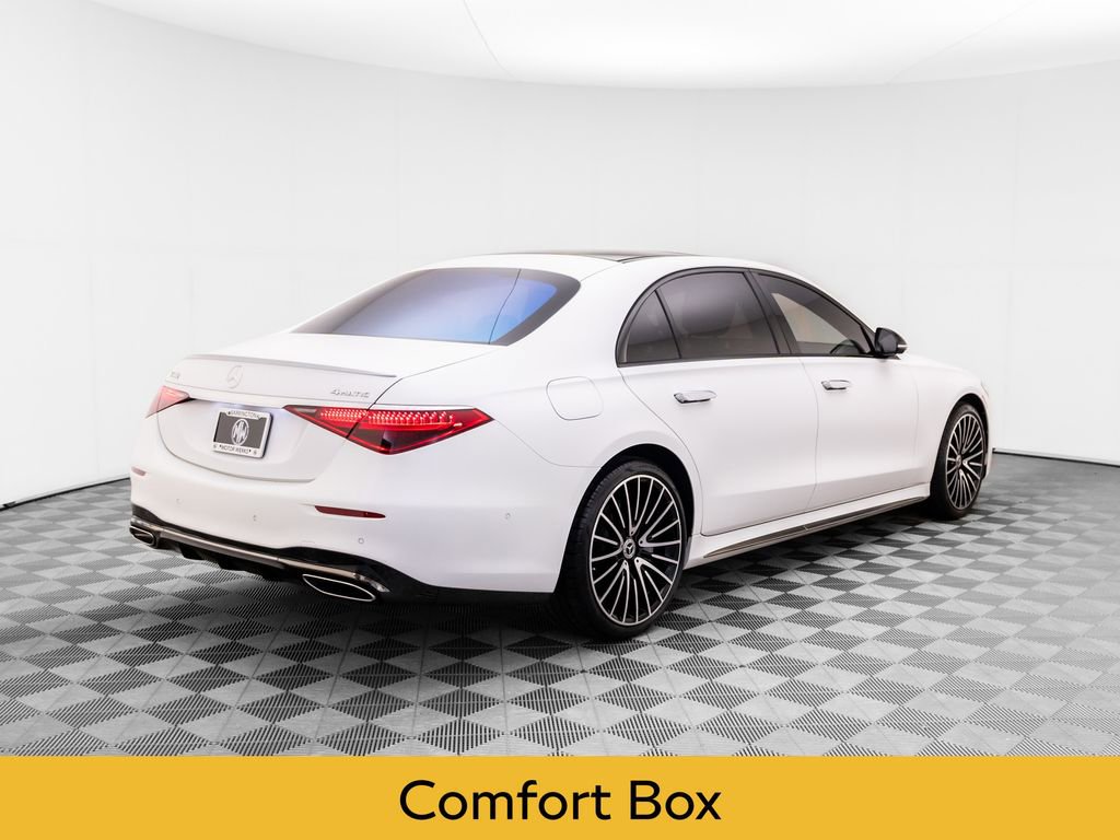 Used 2024 Mercedes-Benz S 580 4MATIC Sedan image 5