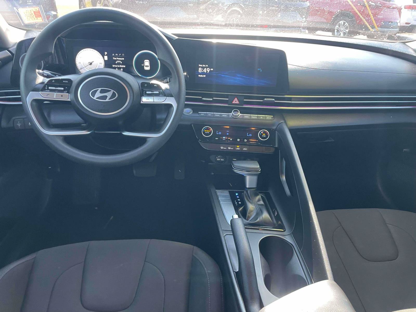 Used 2024 Hyundai Elantra SEL FWD image 14