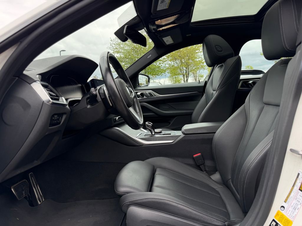 Used 2023 BMW 430i Gran Coupe xDrive w/ M Sport Package AWD/4WD image 17