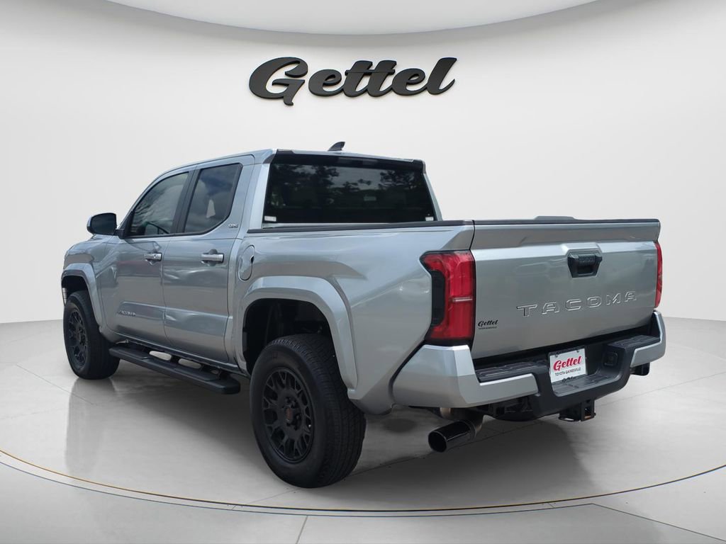 Used 2024 Toyota Tacoma SR5 RWD image 7
