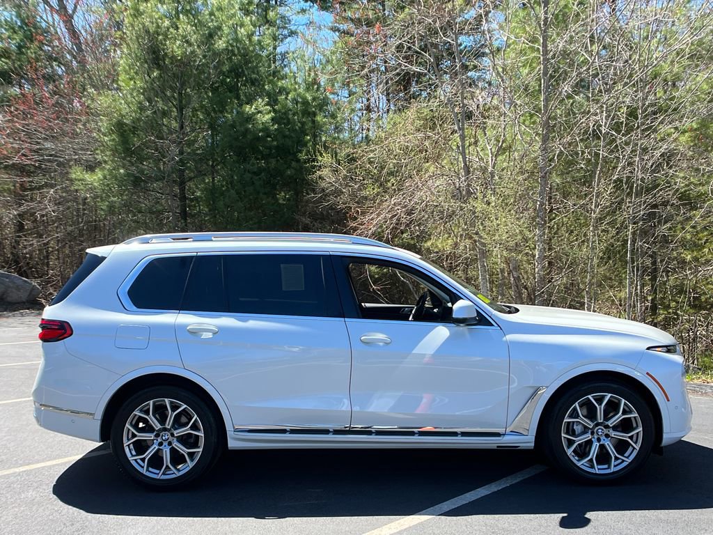 Used 2023 BMW X7 xDrive40i w/ Premium Package image 6
