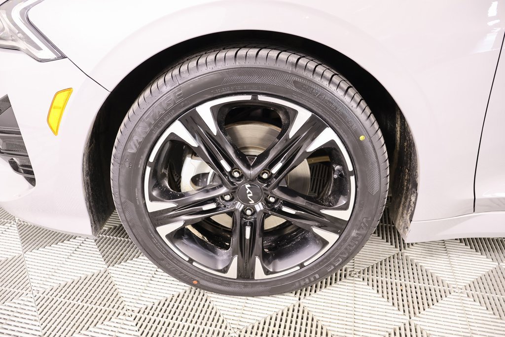 Used 2023 Kia K5 GT-Line image 19