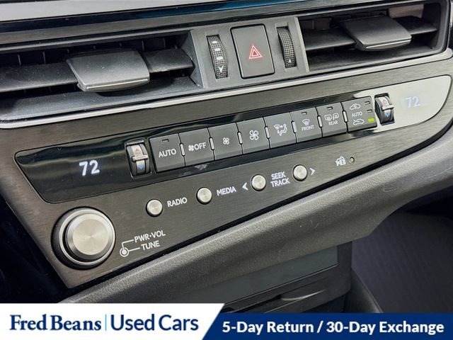 Used 2022 Lexus ES 350 w/ Accessory Package image 17