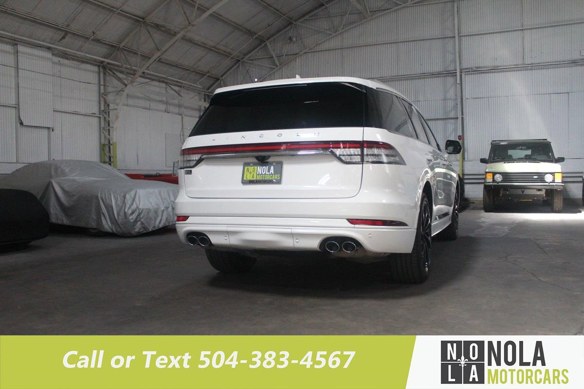 Used 2022 Lincoln Aviator Reserve w/ Equipment Group 201A AWD/4WD image 11