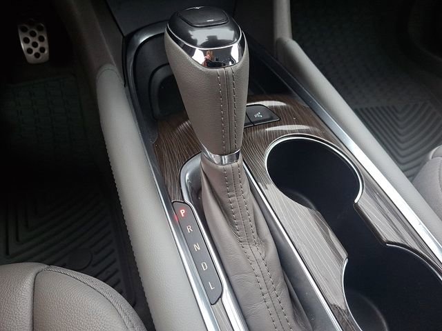 Used 2017 Chevrolet Malibu Premier w/ Driver Confidence Package image 14