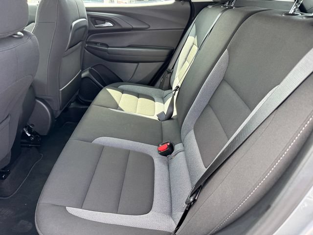 Certified 2025 Chevrolet TrailBlazer LS FWD image 10