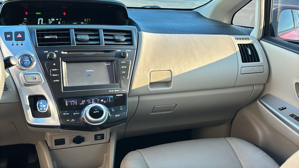 Used 2014 Toyota Prius V Three FWD image 7