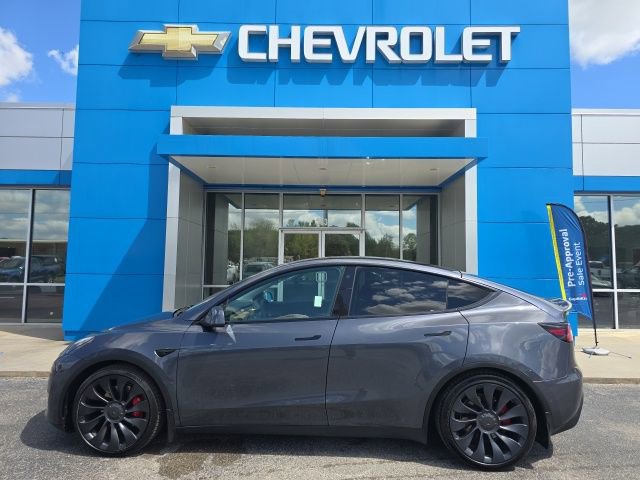 Used 2022 Tesla Model Y Performance image 2