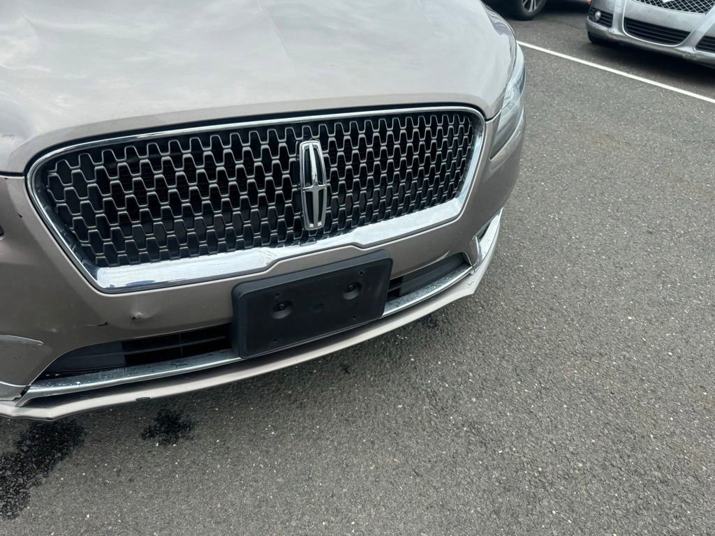 Used 2019 Lincoln MKZ Reserve w/ Reserve Plus Package AWD/4WD image 11