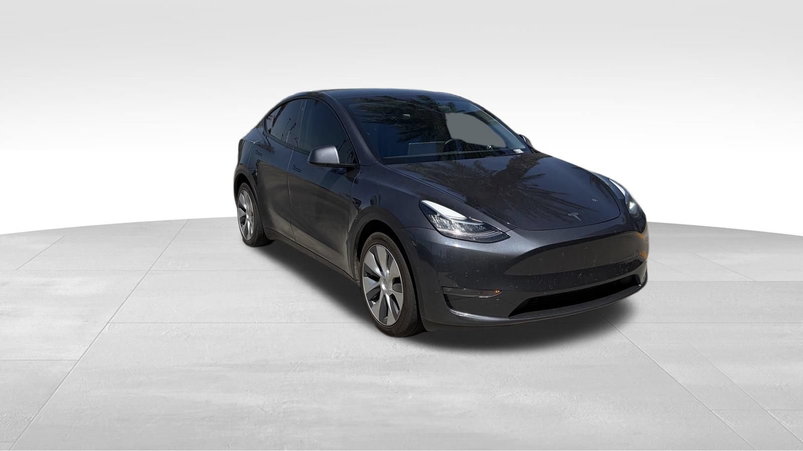 Used 2021 Tesla Model Y Long Range AWD/4WD image 3