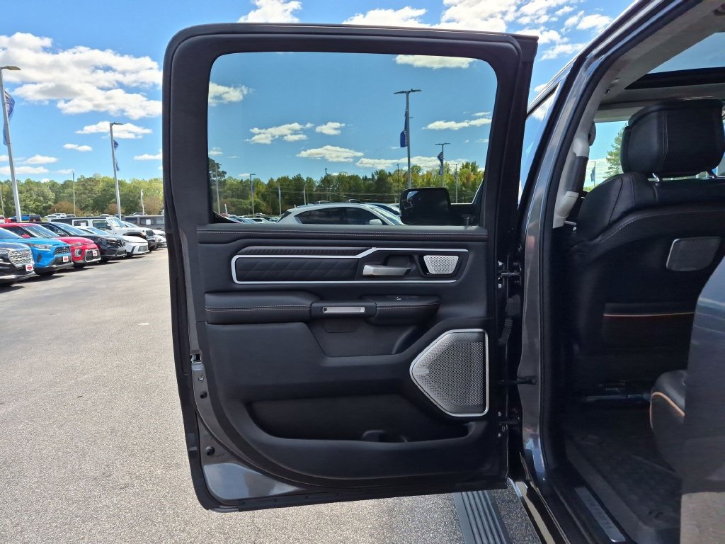 Used 2026 RAM 1500 Tungsten AWD/4WD image 29