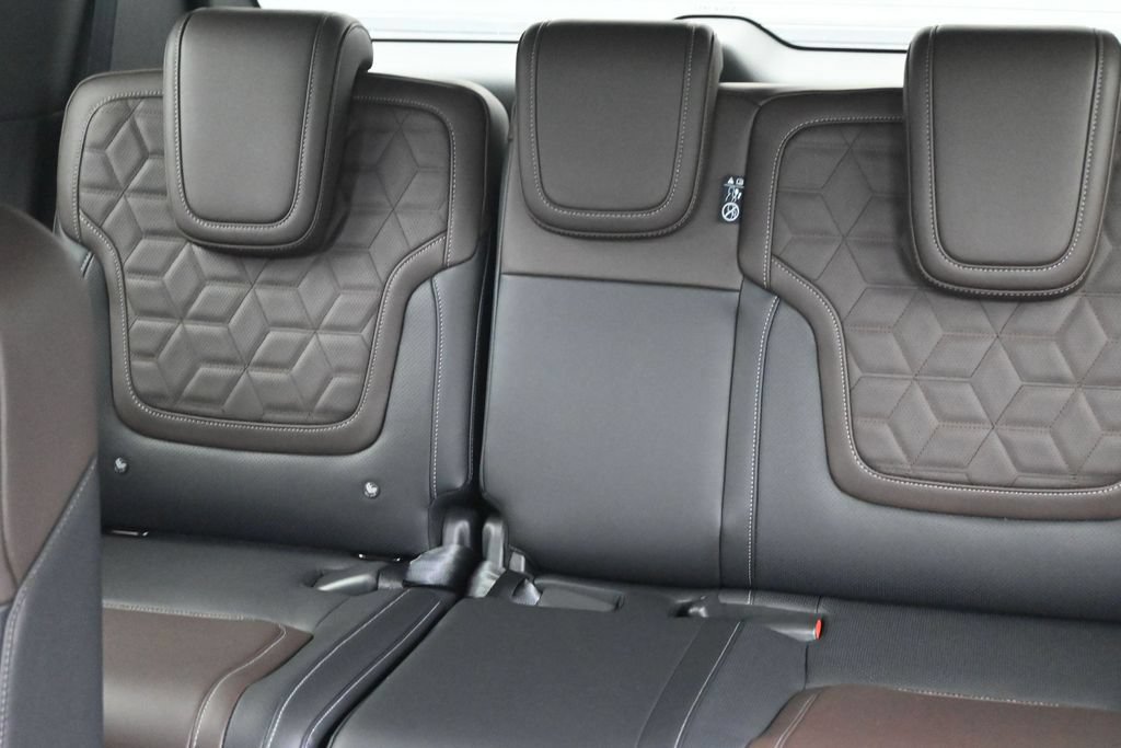 New 2026 Nissan Armada Platinum AWD/4WD image 23