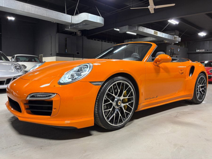 Used 2014 Porsche 911 Turbo S image 29