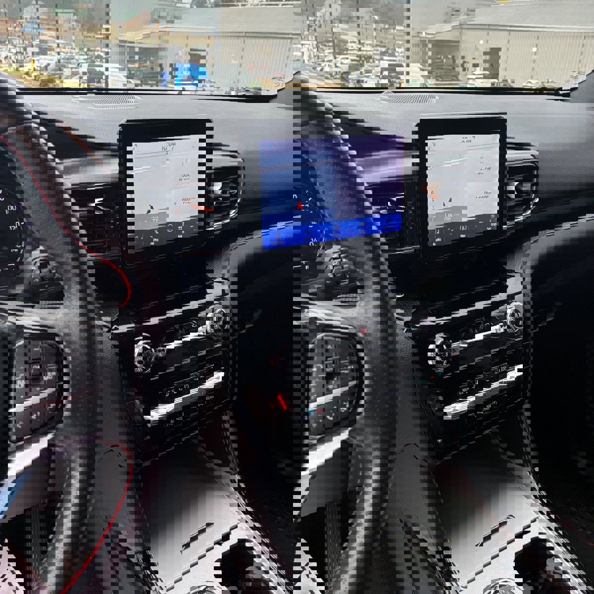 Used 2023 Ford Explorer ST-Line w/ Class IV Trailer Tow Package image 16