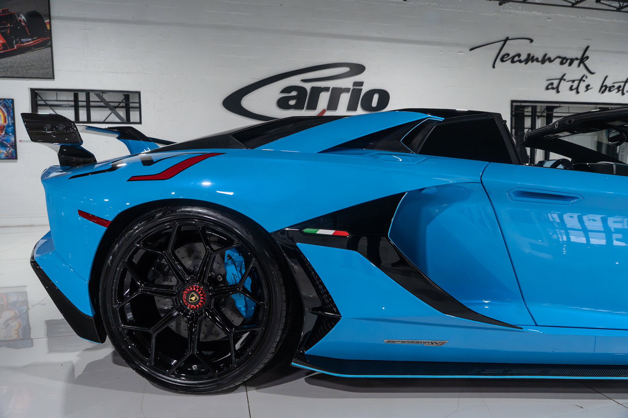 Used 2021 Lamborghini Aventador SVJ image 55