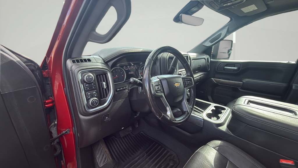 Used 2021 Chevrolet Silverado 1500 LTZ w/ LTZ Premium Package AWD/4WD image 13