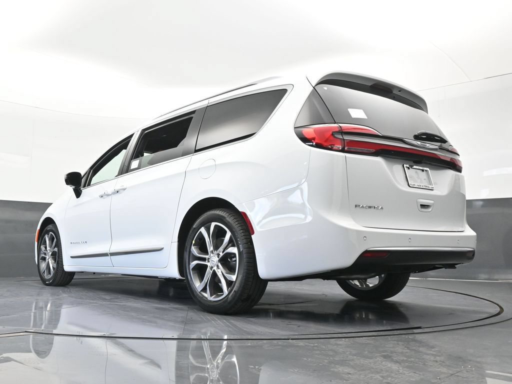 New 2026 Chrysler Pacifica Pinnacle FWD image 58