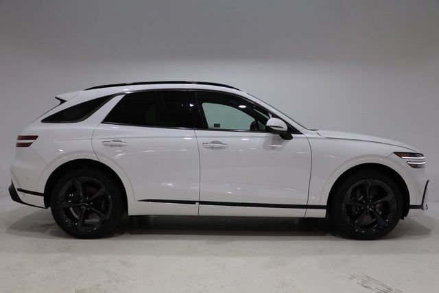 New 2026 Genesis GV70 2.5T Sport Prestige AWD/4WD image 8