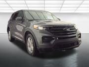 Used 2024 Ford Explorer XLT image 14