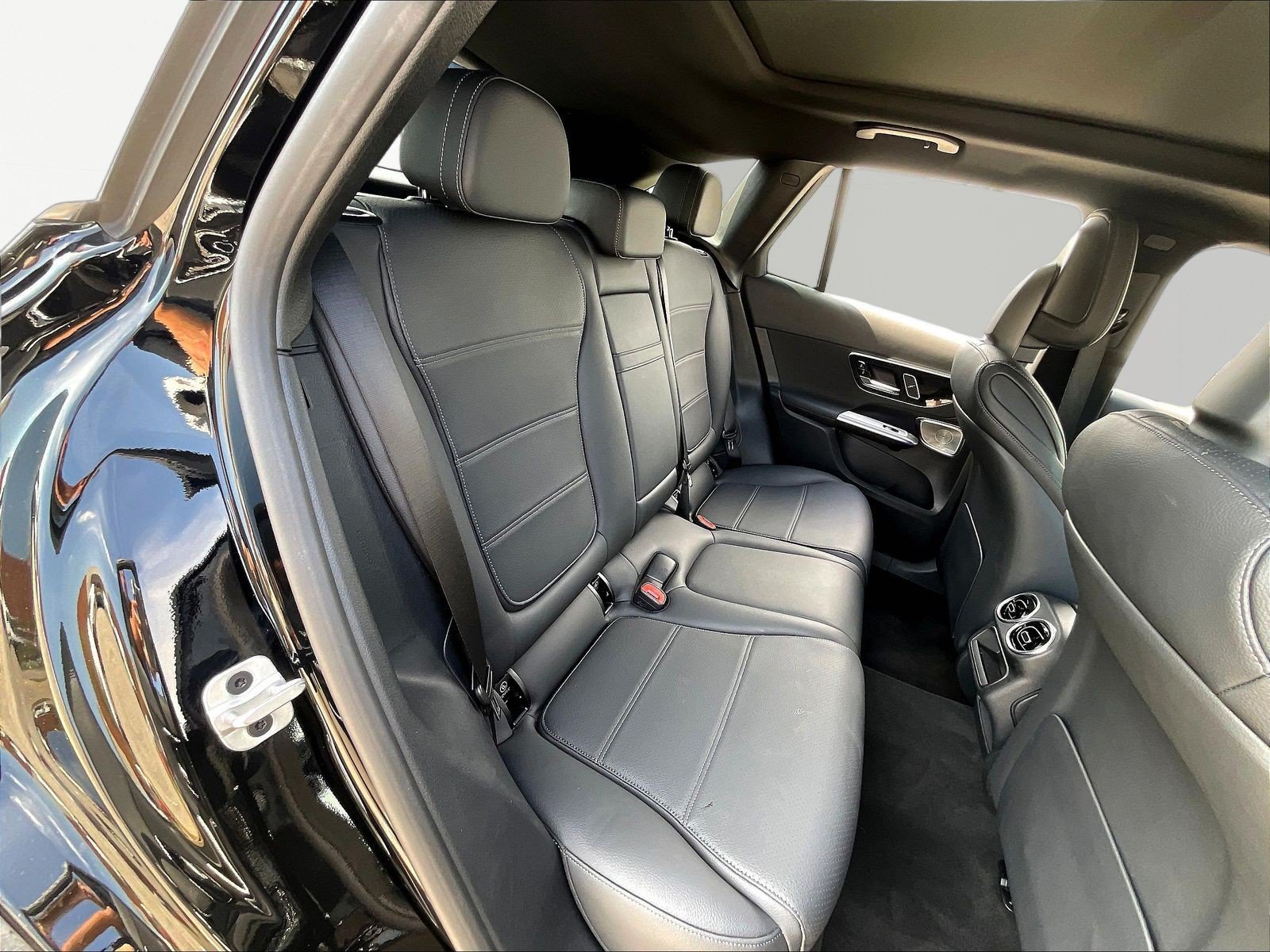 Certified 2026 Mercedes-Benz GLC 300 4MATIC image 25