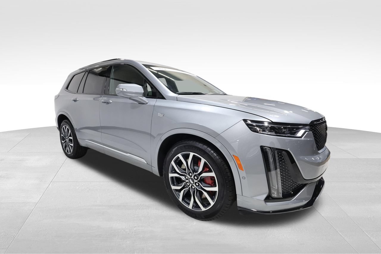 Certified 2025 Cadillac XT6 Sport w/ Platinum Package AWD/4WD image 6