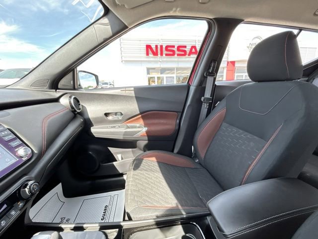 Used 2024 Nissan Kicks SR w/ Interior Electronics Package FWD image 37