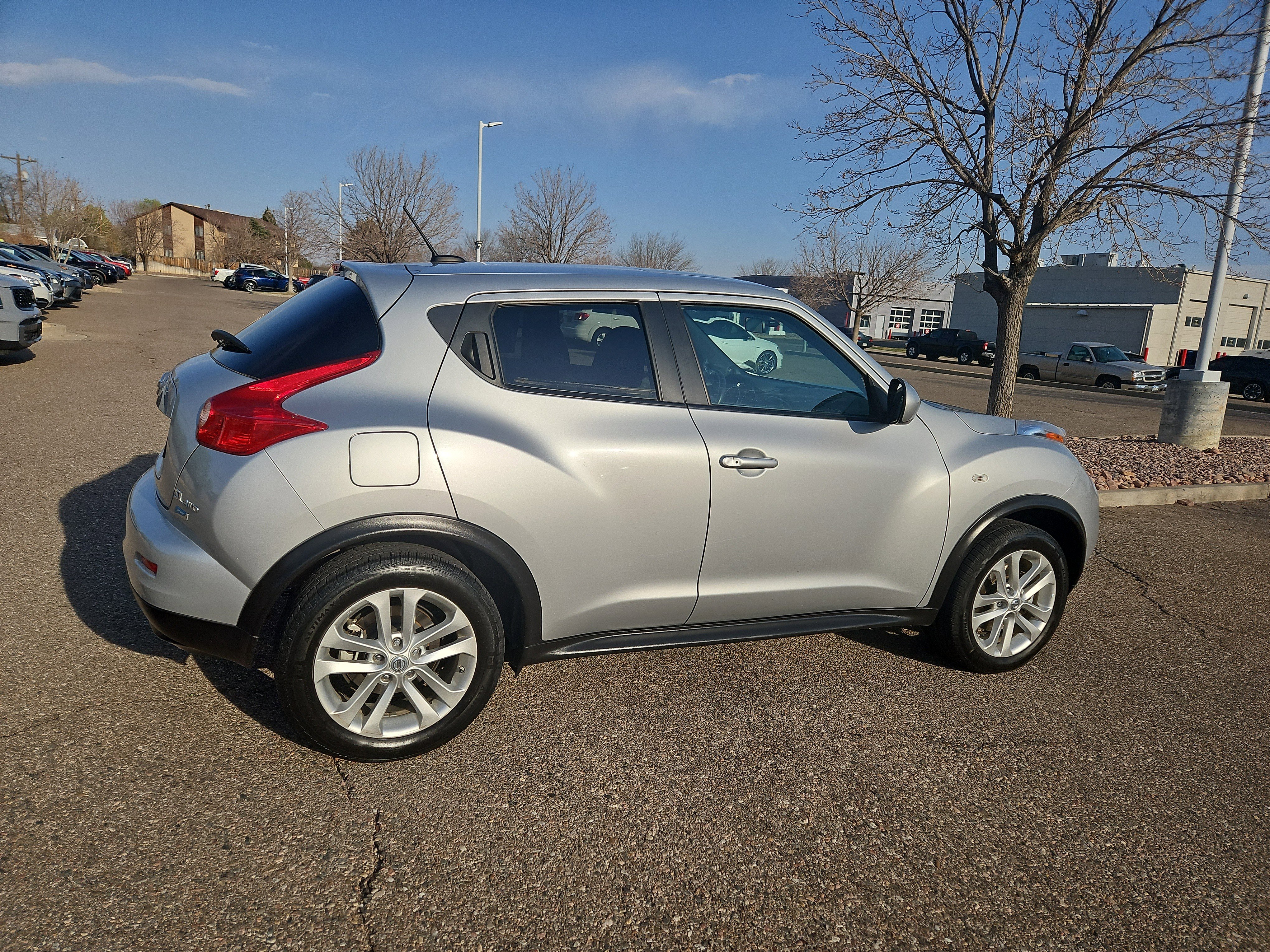 Used 2013 Nissan Juke SL image 3