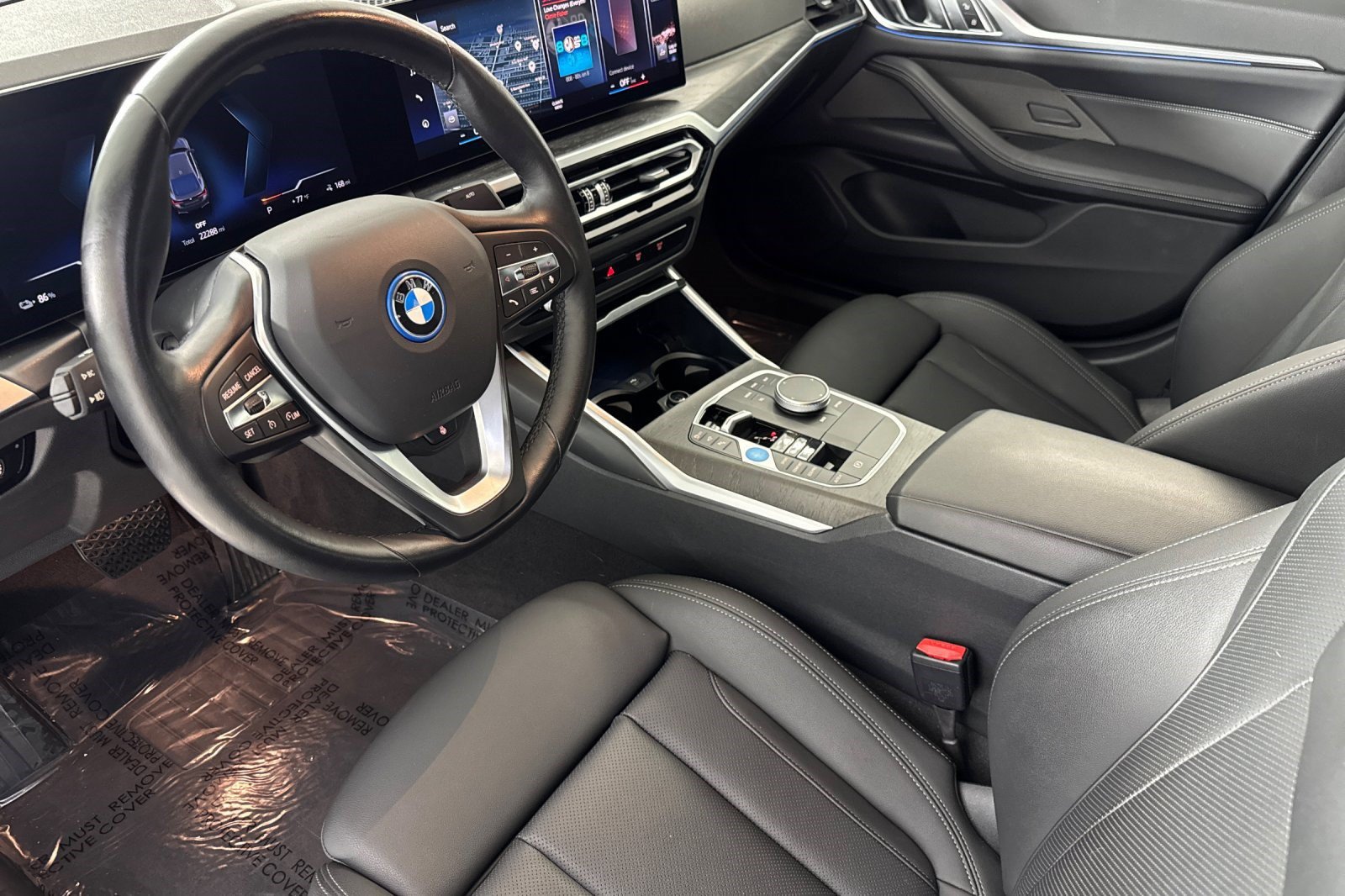 Certified 2023 BMW i4 eDrive40 w/ Premium Package RWD image 4