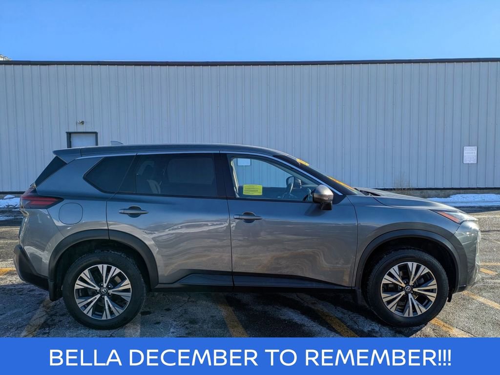 Certified 2021 Nissan Rogue SV image 3