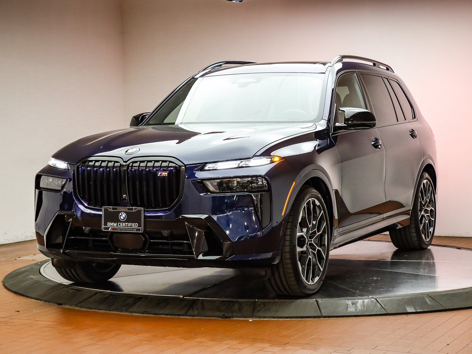 Certified 2025 BMW X7 M60i image 1